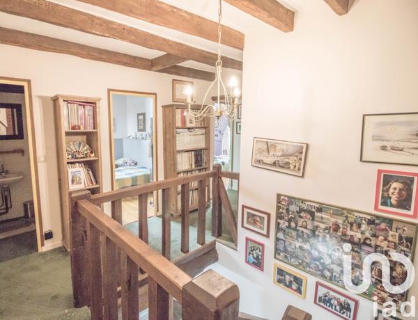 Maison 6 pièces de 167 m² à Nanteuil-lès-Meaux (77100)