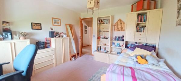 Challex (01630) Maison individuelle 190 m2 garage et jardin