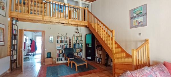 Challex (01630) Maison individuelle 190 m2 garage et jardin