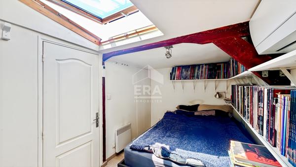 A VENDRE CHARMANT 2/3P ATYPIQUE 35M2 DUPLEX 3E DERN.ETAGE PARIS 10E GONCOURT BELLEVILLE