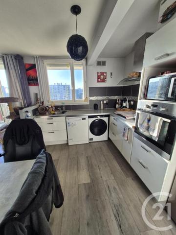Appartement F3 à vendre  3 pièces - 65,21 m2 CHILLY MAZARIN - 91