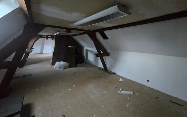 Maison à vendre    6 pièces •  Guise