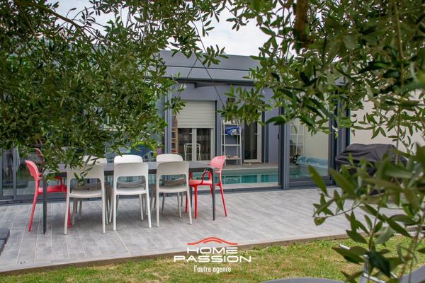 Maison
                                                                                                                                                                                                                                                                                                                        5 pièce(s)                                                                                                                                                                                                          3 chambre(s)                                                                                                                                                                                                          116  m²