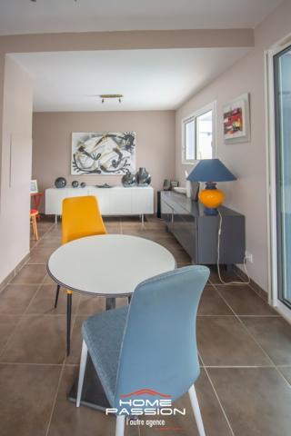Maison
                                                                                                                                                                                                                                                                                                                        5 pièce(s)                                                                                                                                                                                                          3 chambre(s)                                                                                                                                                                                                          116  m²