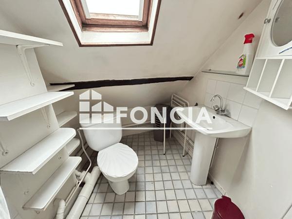 Location Appartement meublé 2 pièces 17.53 m² - 1 PLACE SAINT JULIEN Laon 02000