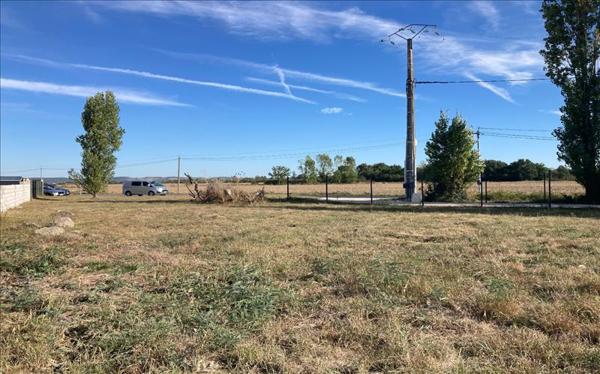 Terrain à vendre |  Lherm |  714 m²