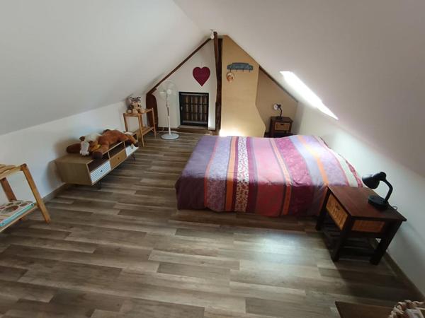 14100  Maison 6 pièces  4 chambres 252 500 Euros