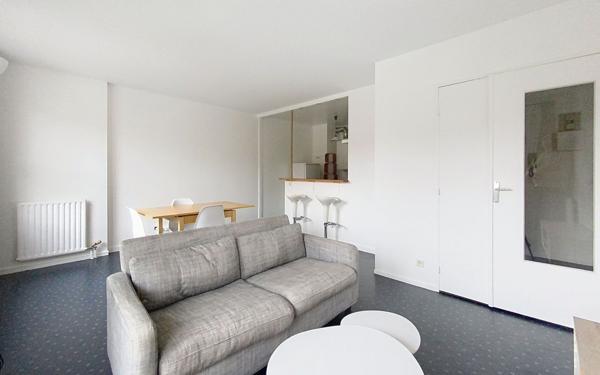 Appartement à vendre    2 pièces • 46,20 m2 Guyancourt