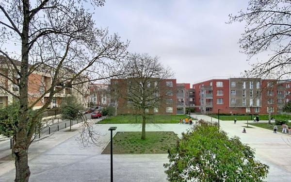 Appartement à vendre    2 pièces • 46,20 m2 Guyancourt