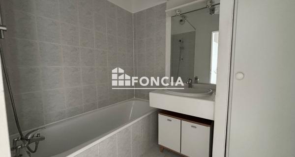 Location Studio meublé 30.58 m² - Villeurbanne 69100