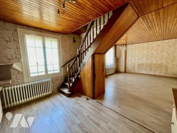 Maison à Vendre à Saint-Michel-en-Grève (22300) en Côtes-d'Armor (22)

Plage a pied et quarti...