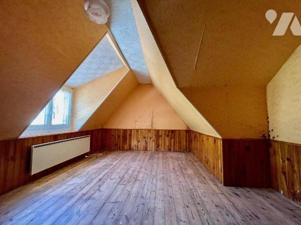 Maison à Vendre à Saint-Michel-en-Grève (22300) en Côtes-d'Armor (22)

Plage a pied et quarti...