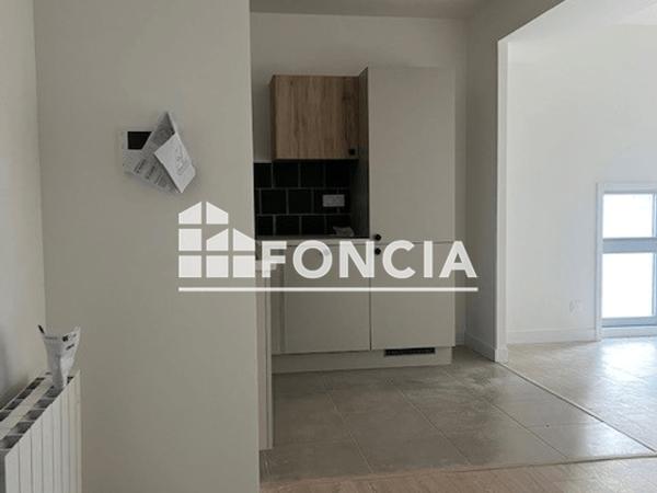 Location Appartement 2 pièces 62.09 m² - 5 avenue Pierre brosselette Armentieres 59280
