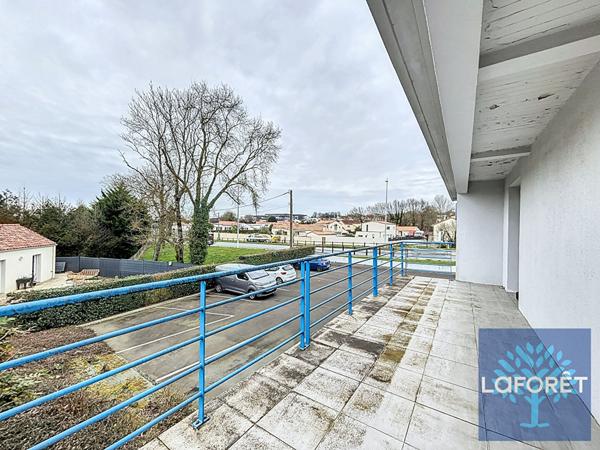 Location local commercial Les Herbiers - 216 m² - 2 800 €/mois