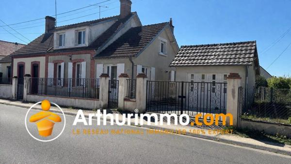 Vente Maison 4 pièces 98 m2 à Salbris