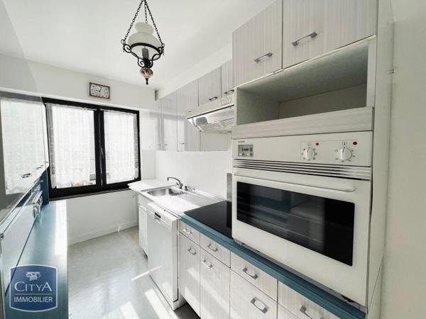Appartement à louer 3 pièces 66.41m² Pithiviers (45300)