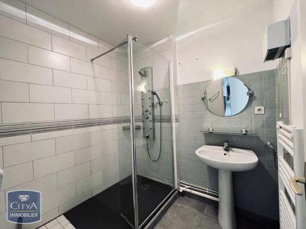Appartement à louer 3 pièces 66.41m² Pithiviers (45300)