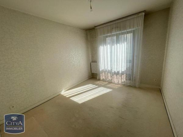 Appartement à louer 3 pièces 66.41m² Pithiviers (45300)