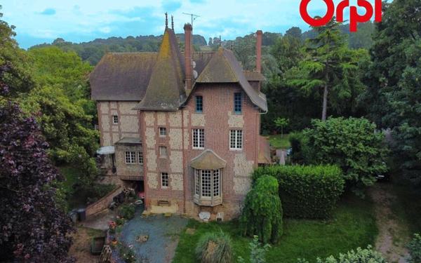 Maison à vendre    14 pièces •  Bernay