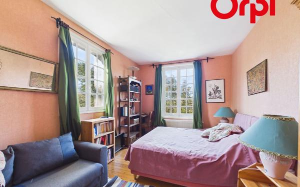 Maison à vendre    14 pièces •  Bernay