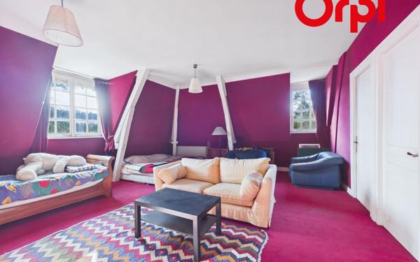 Maison à vendre    14 pièces •  Bernay