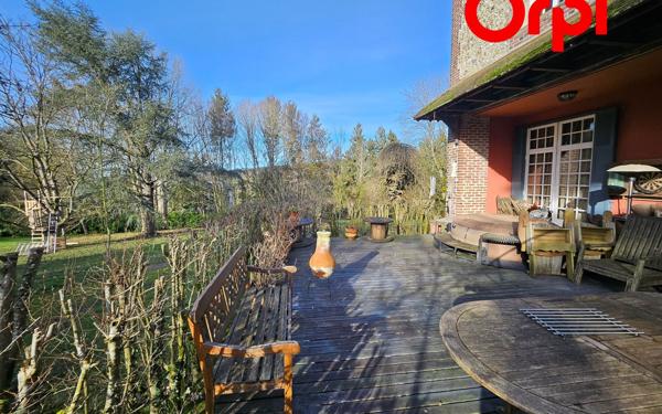 Maison à vendre    14 pièces •  Bernay