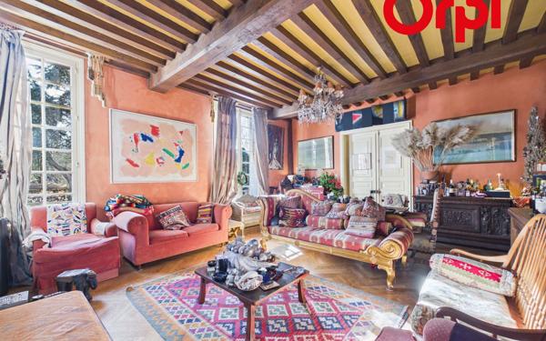 Maison à vendre    14 pièces •  Bernay