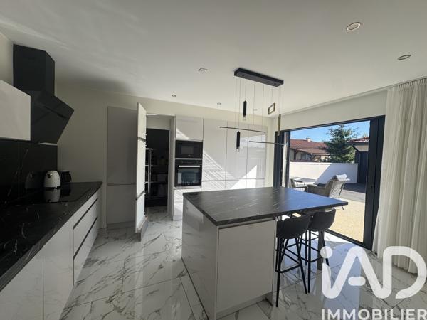 Maison à vendre 5 pièces 145 m² Balbigny