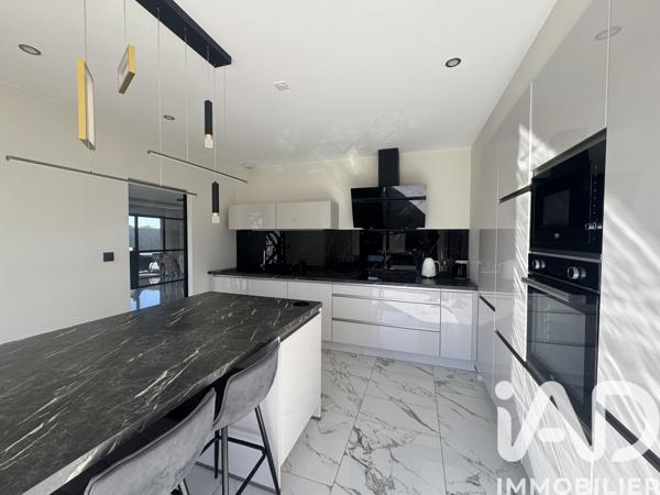 Maison à vendre 5 pièces 145 m² Balbigny