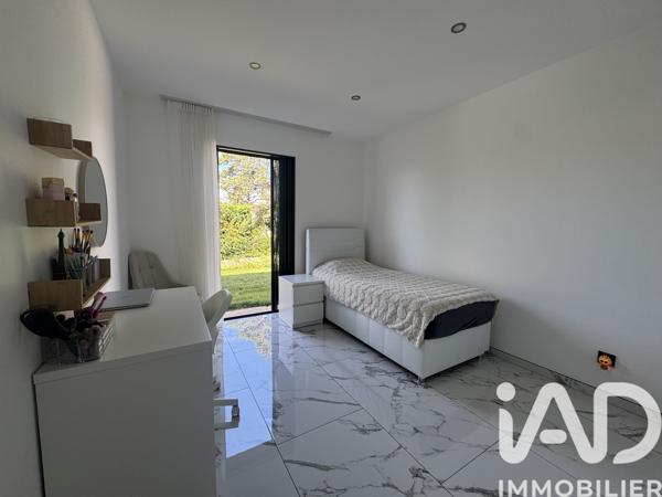 Maison à vendre 5 pièces 145 m² Balbigny