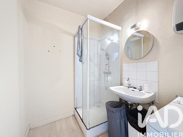 Immeuble à vendre 83 m² Uzel