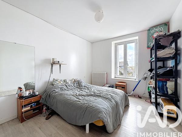 Immeuble à vendre 83 m² Uzel