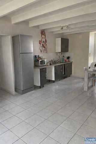Maison
                                                                                                                                                                                                                                                                                                                        5 pièce(s)                                                                                                                                                                                                          3 chambre(s)                                                                                                                                                                                                          136  m²