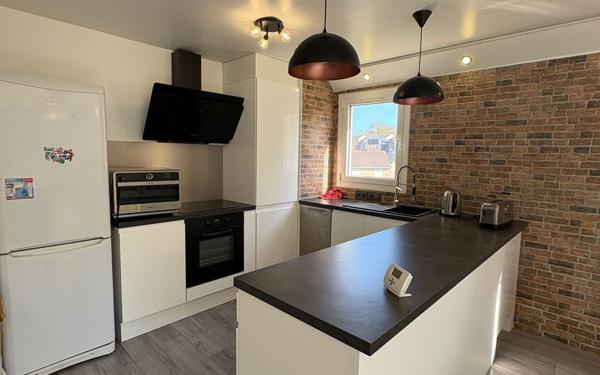 Appartement à louer    2 pièces •  Sevran