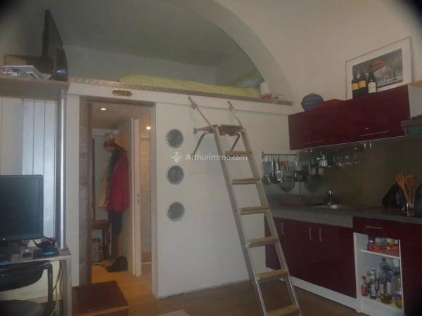 Vente                                                      Immeuble
                        
                                         295 m2                     à Gaillac