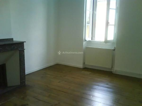 Vente                                                      Immeuble
                        
                                         295 m2                     à Gaillac