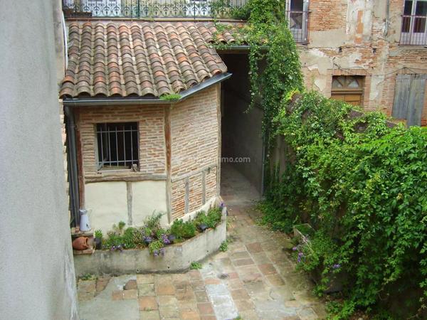 Vente                                                      Immeuble
                        
                                         295 m2                     à Gaillac