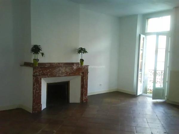 Vente                                                      Immeuble
                        
                                         295 m2                     à Gaillac