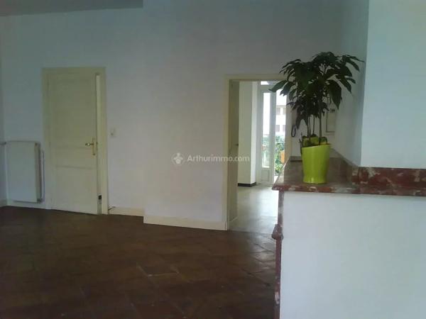 Vente                                                      Immeuble
                        
                                         295 m2                     à Gaillac