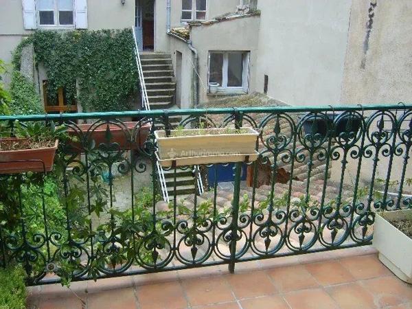 Vente                                                      Immeuble
                        
                                         295 m2                     à Gaillac