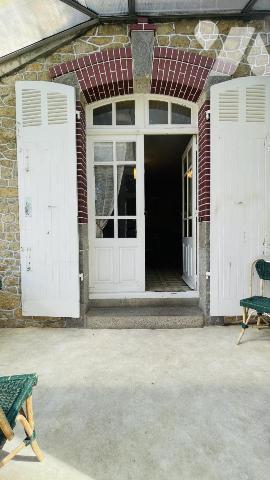 À vendre par notaire – Maison de caractère à Carnac à 50 m de la plage 