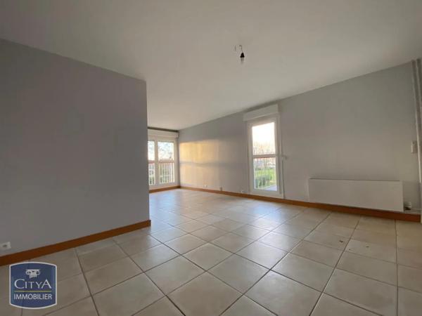 Appartement à louer 3 pièces 66.97m² Chartres (28000)