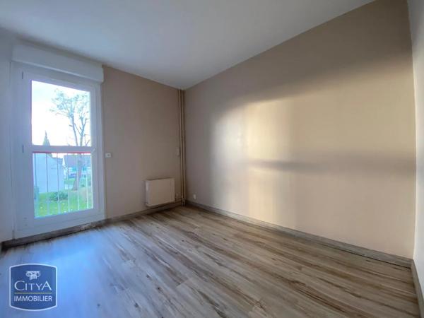 Appartement à louer 3 pièces 66.97m² Chartres (28000)