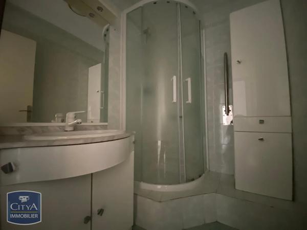 Appartement à louer 3 pièces 66.97m² Chartres (28000)
