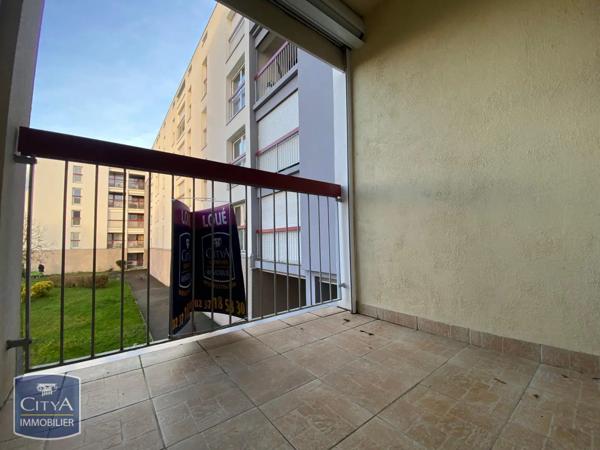 Appartement à louer 3 pièces 66.97m² Chartres (28000)