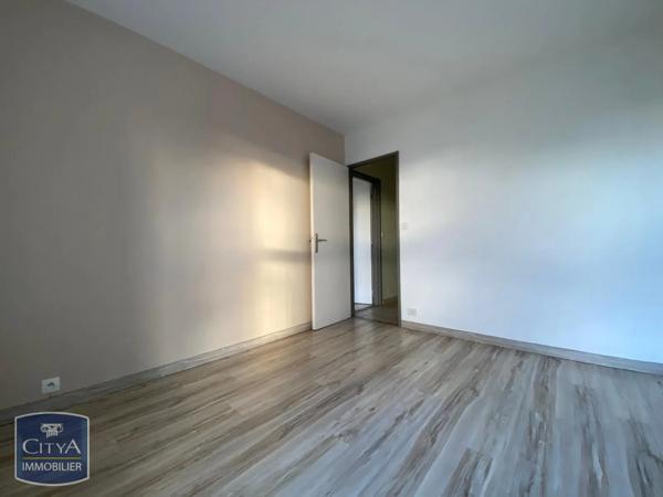 Appartement à louer 3 pièces 66.97m² Chartres (28000)