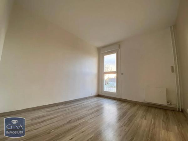 Appartement à louer 3 pièces 66.97m² Chartres (28000)