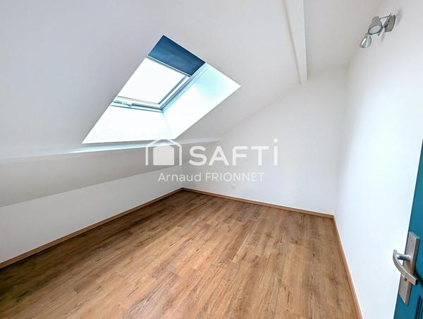 grande maison avec 4 ch à 10 min d'Angers.