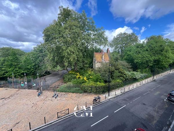 BUREAUX/APPARTEMENT- T3- Bordeaux- Caudéran - parc Bordelais - parking - 90 m2