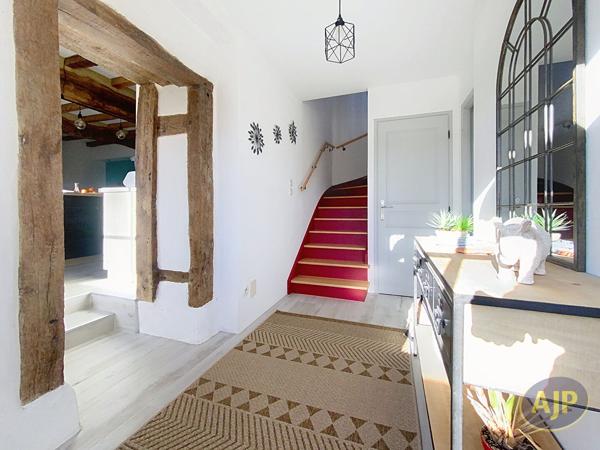 Maison à vendre Melesse - 8 pièces, 215m² avec 5 chambre(s) à 499 000€ - AJP Immobilier Pacé